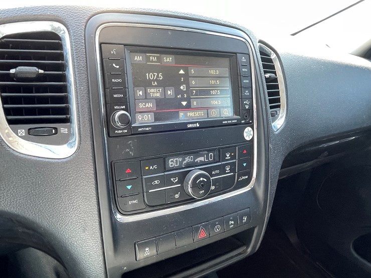 2013-dodge-durango-image-43