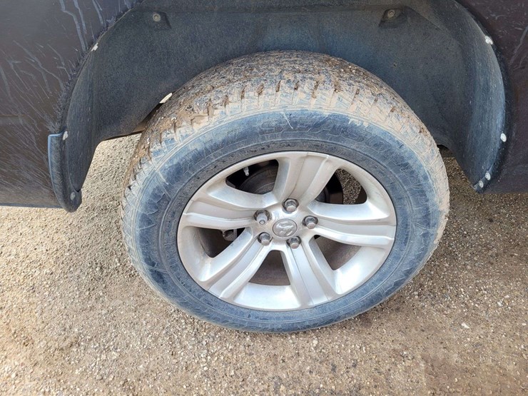 2014-ram-1500-slt-image-18