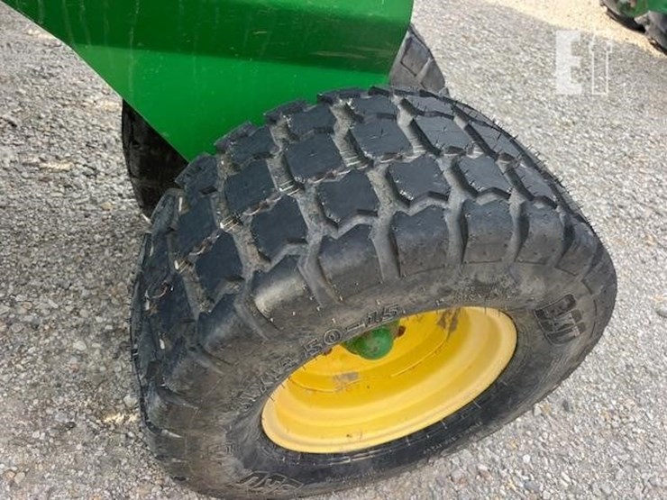 2005-john-deere-1690-ccs-image-23
