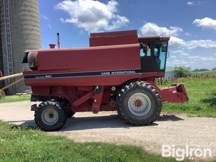 1990-case-ih-1660-image-4