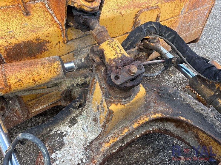 2006-deere-650j-lgp-image-16
