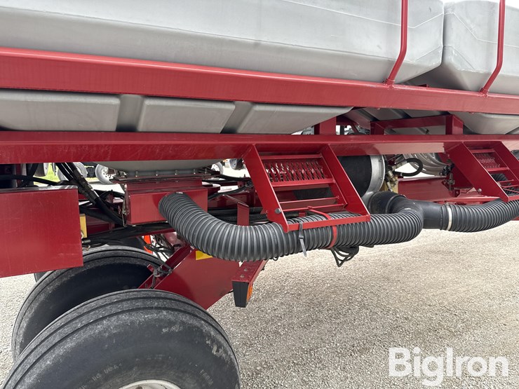 case-ih-1200-image-18