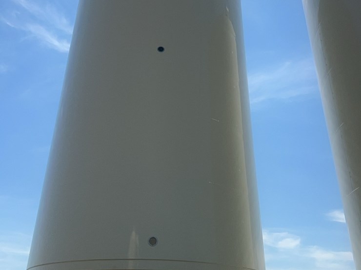 concept-7,500-bushel-hopper-bin,-fully-equipped-with-bin-fan-with-agi-grainguard-10-hp-three-phase-electric-motor.-image-10