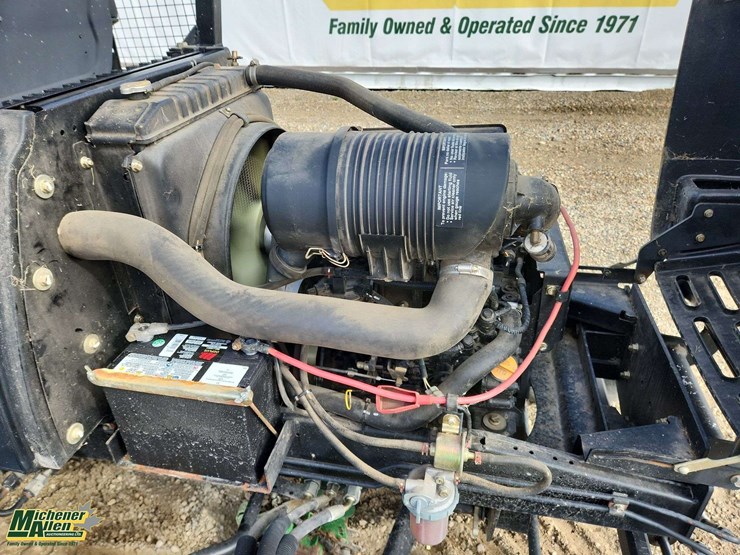john-deere-3225c-image-10