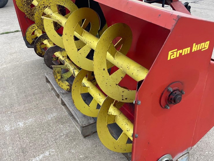 farm-king-960-8ft-snowblower-image-8