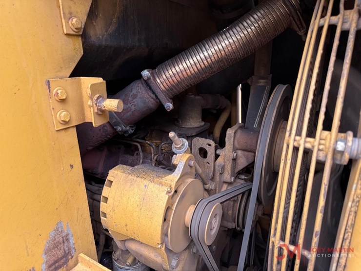 caterpillar-943-lgp-image-10