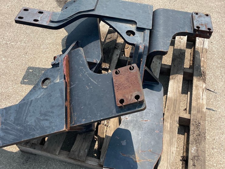 new-holland-72lb-image-22