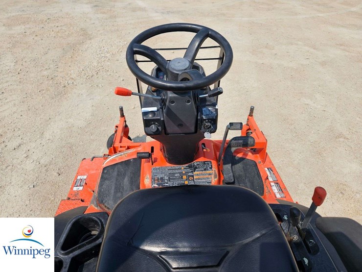 2016-kubota-f3990-image-11