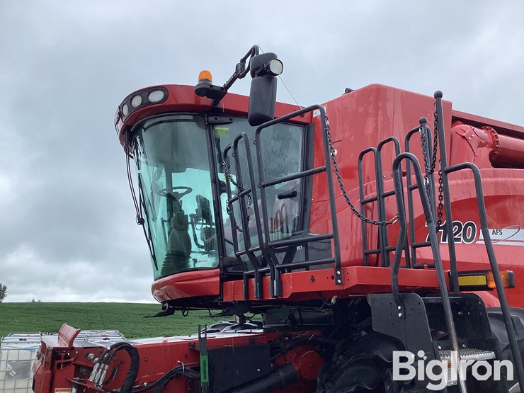 case-ih-7120-image-9