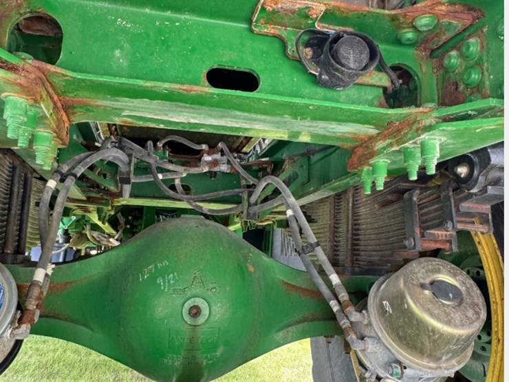 2020-john-deere-f4365-image-18