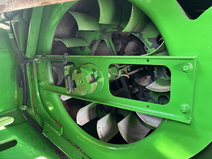 2012-john-deere-s660-image-76