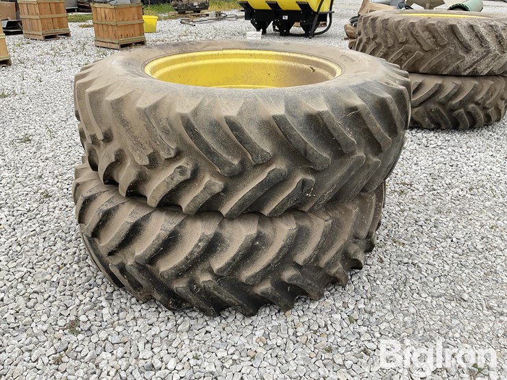 john-deere-10-image-3