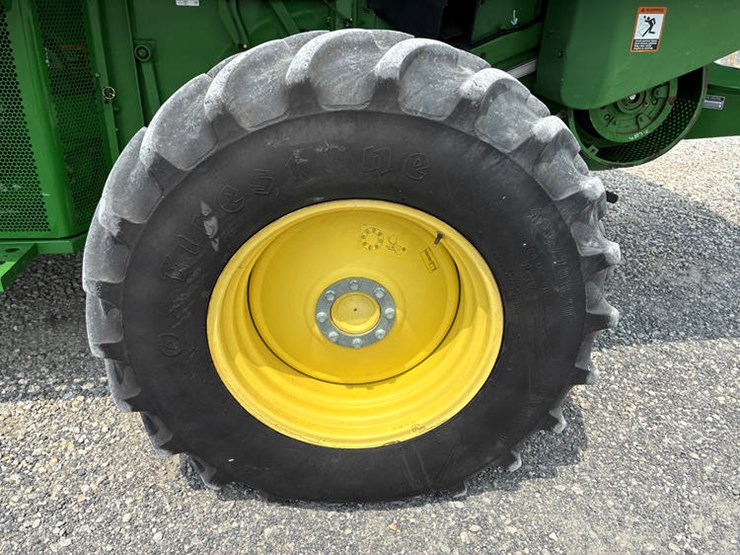 2012-john-deere-s660-image-44