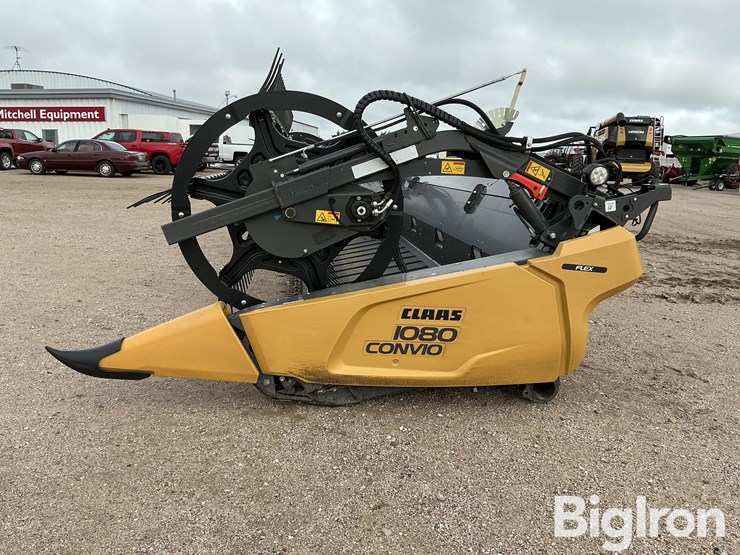2022-claas-convio-1080-image-8