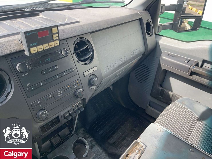 2015-ford-f550-image-9