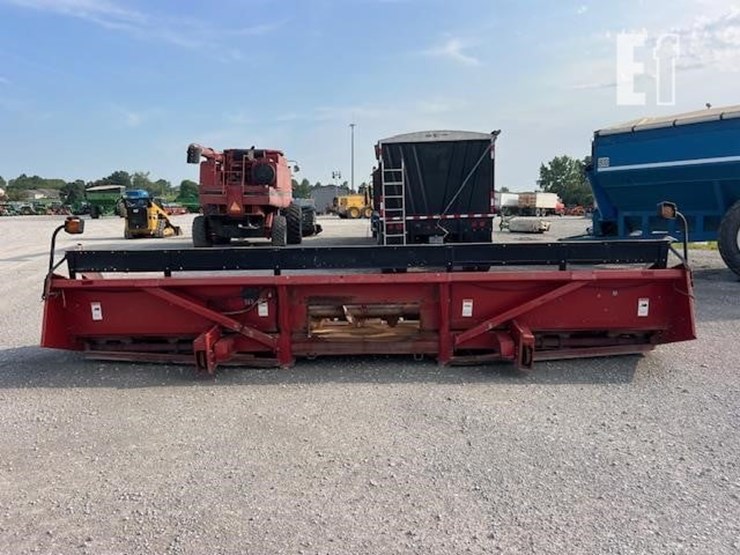 case-ih-1083-image-9