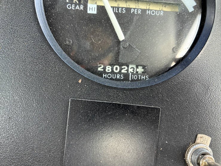 1987-john-deere-4630-image-65