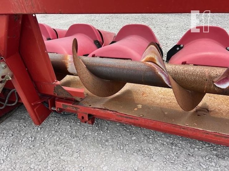 2010-case-ih-3208-image-18