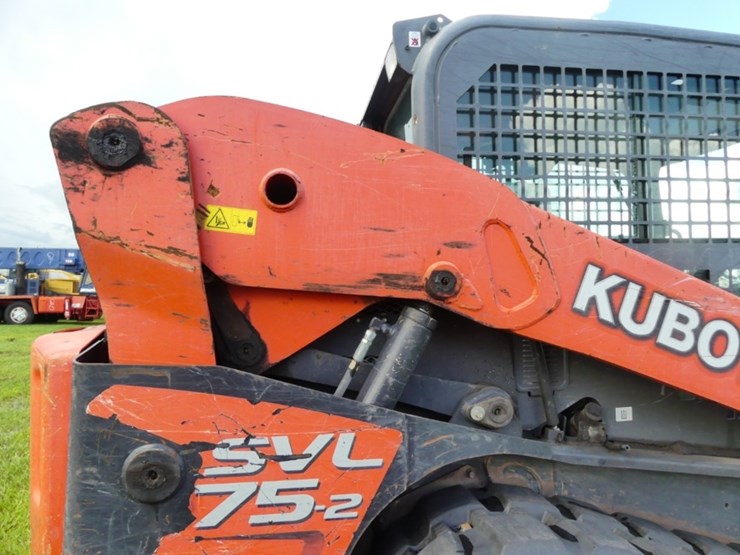 kubota-svl75-2-image-8