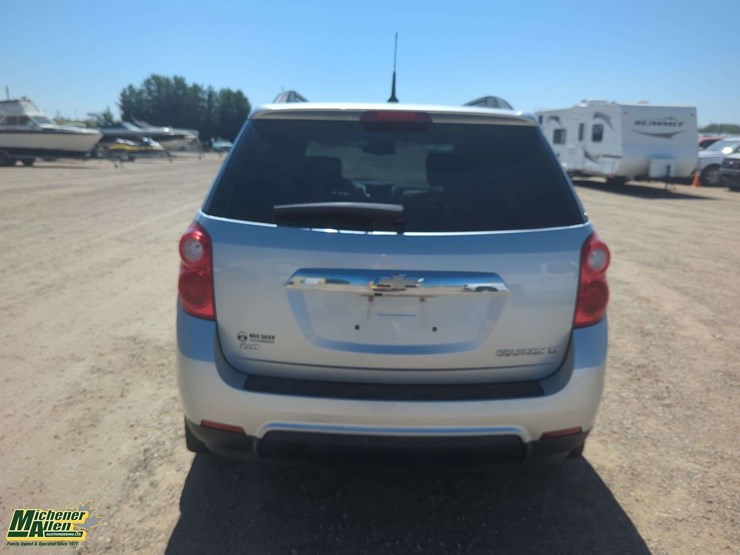 2012-chevrolet-equinox-lt-image-17