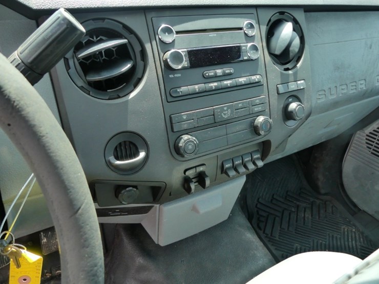 2012-ford-f450-image-12