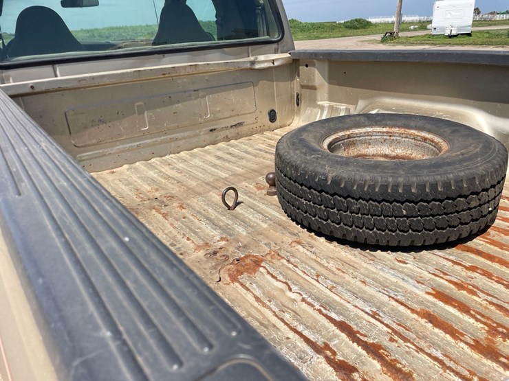1999-ford-f250-image-24