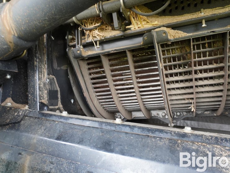 2010-case-ih-7120-image-11