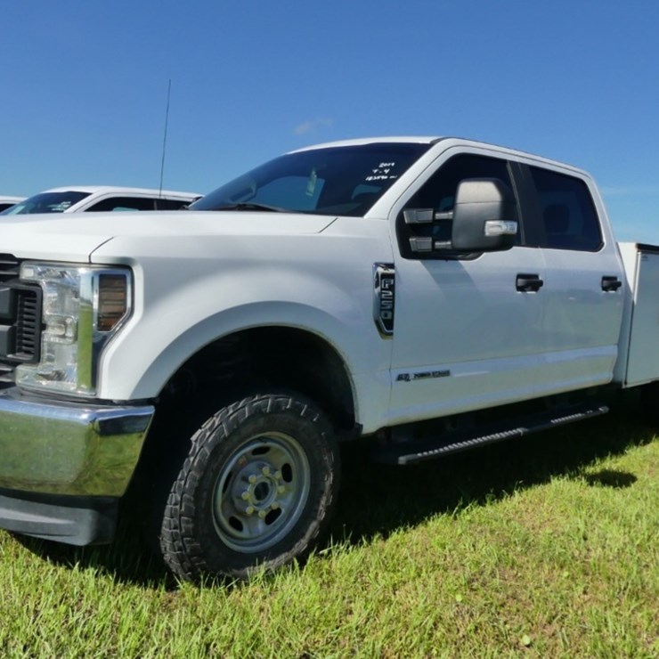2019 FORD F250 XL