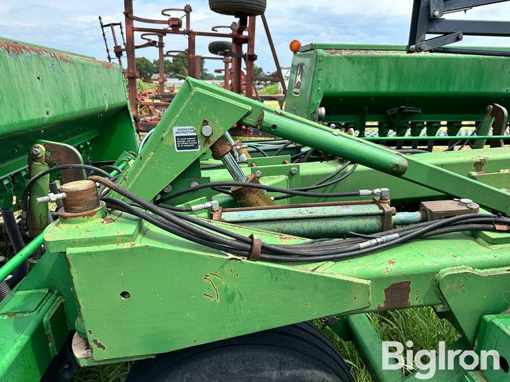 john-deere-455-image-17