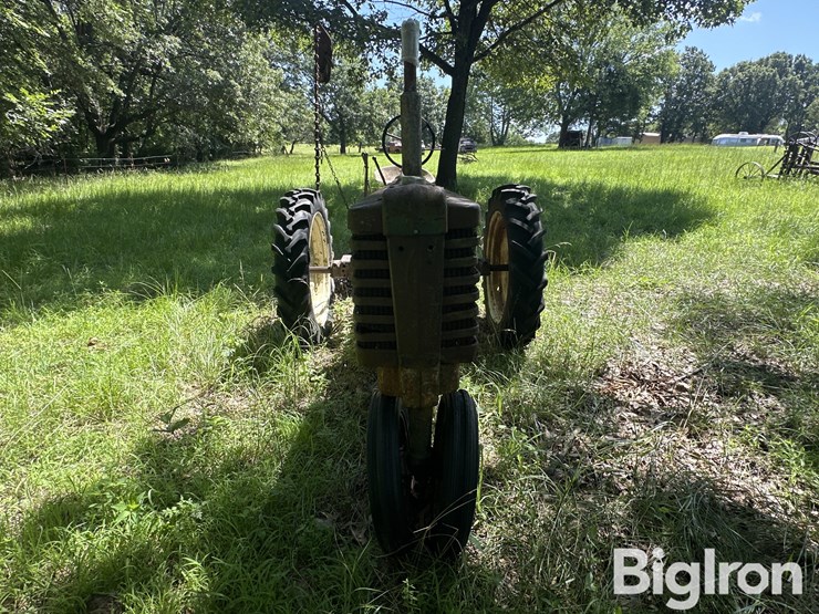 john-deere-h-image-2