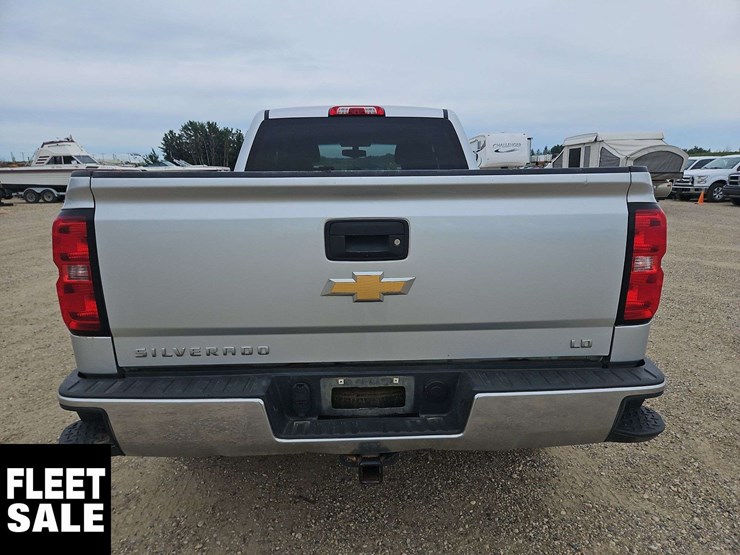 2019-chevrolet-silverado-1500-image-17