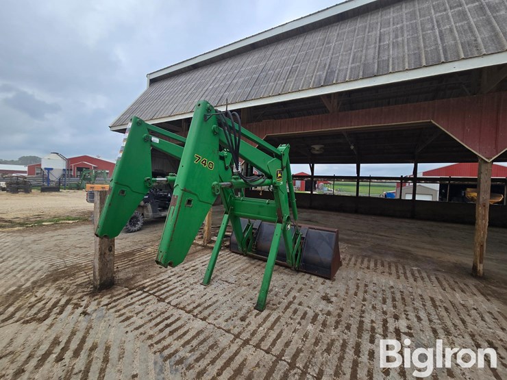 john-deere-740-image-5