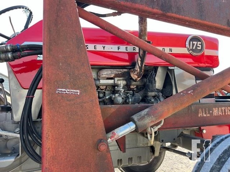 massey-ferguson-175-image-29