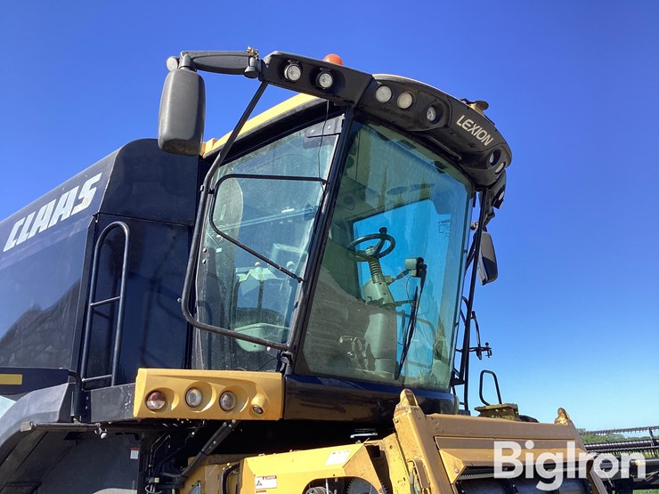2015-claas-lexion-760tt-image-12