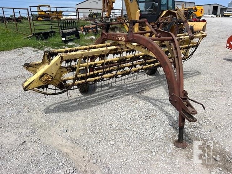 new-holland-259-image-3