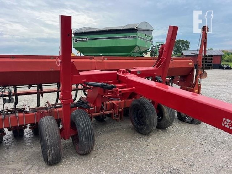 case-ih-5400-image-15