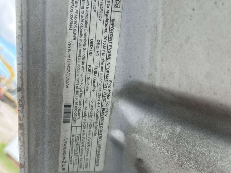 2015-ford-f550-image-10
