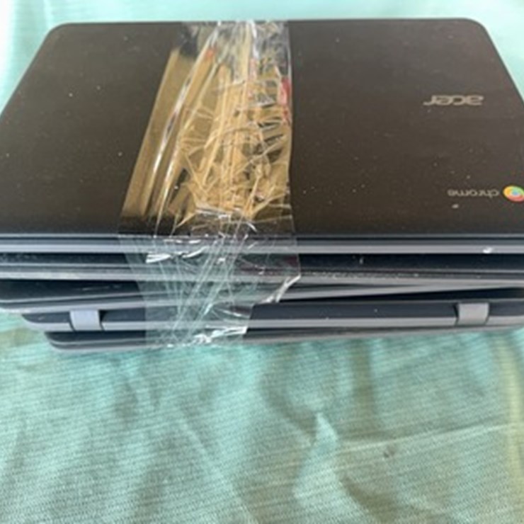 LOT#- -CHROME BOOKS