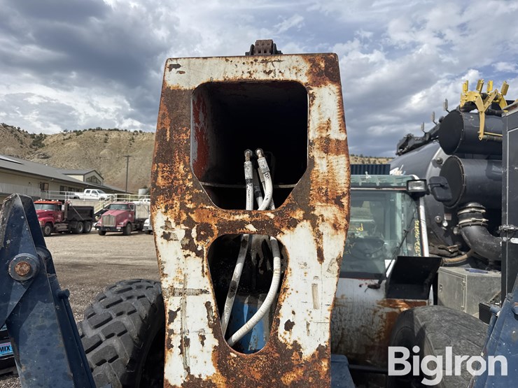 2007-jlg-g12-55a-image-12
