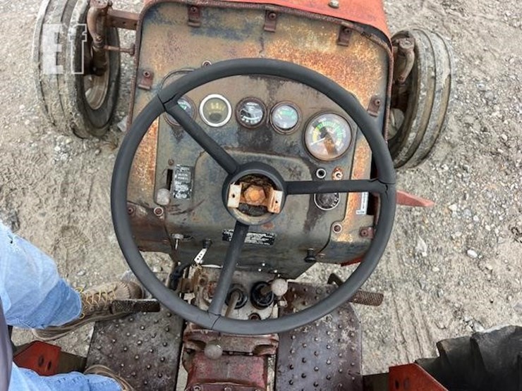 massey-ferguson-255-image-37