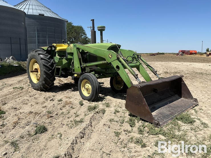 1961-john-deere-4010-image-3