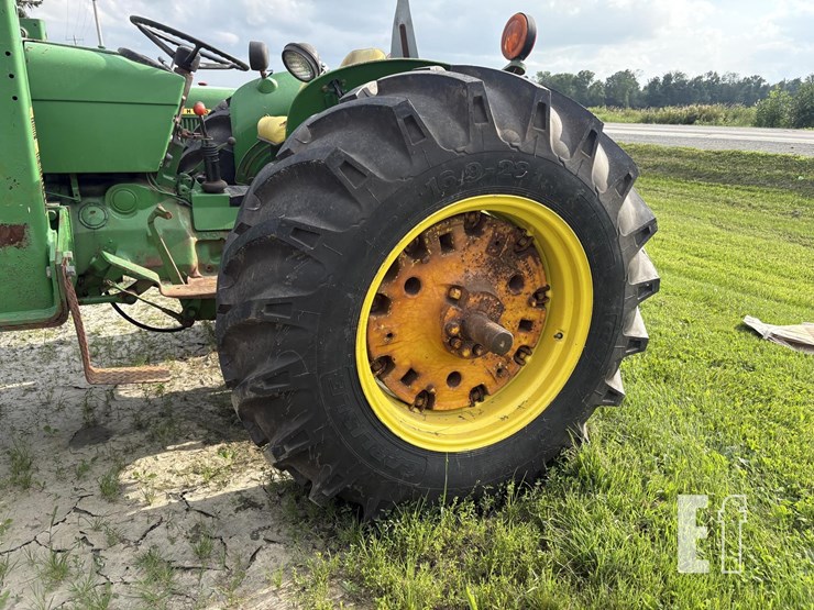 john-deere-2030-image-10