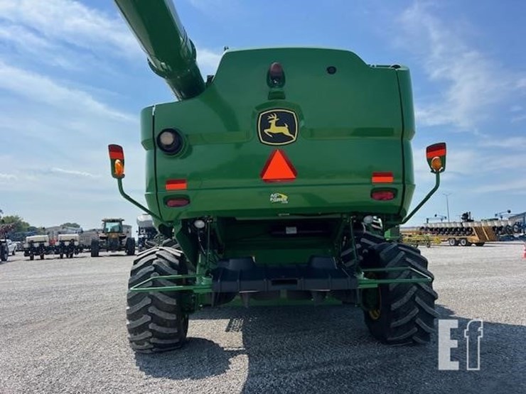 2014-john-deere-s680-image-5