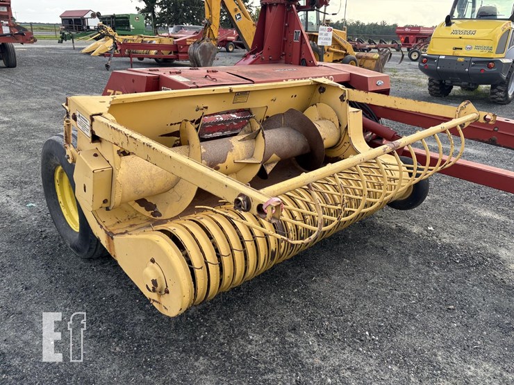 new-holland-790-image-4