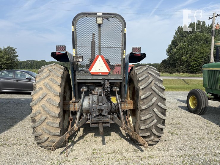 new-holland-7610s-image-14