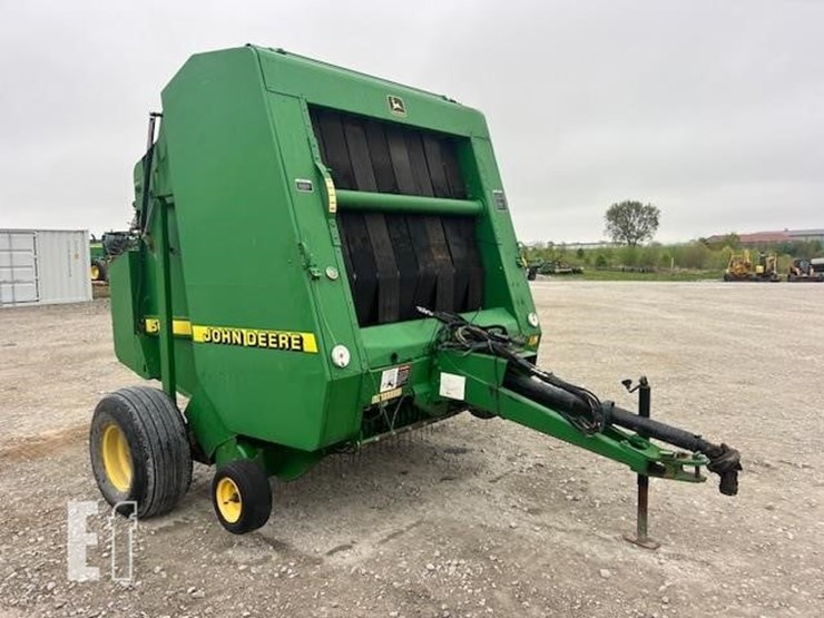 1997-john-deere-566-image-8
