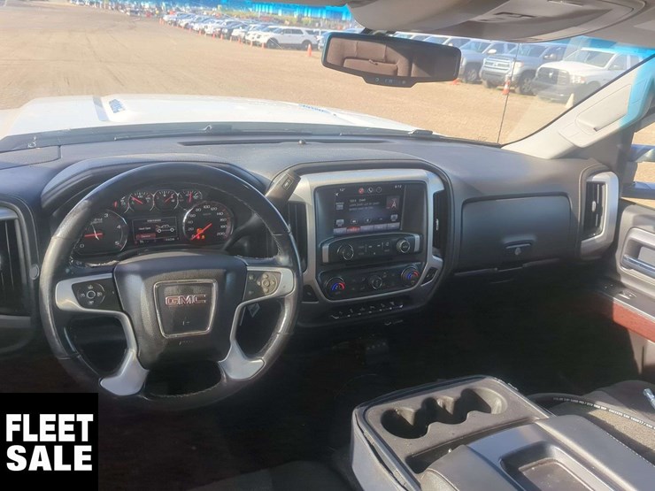 2016-gmc-sierra-3500hd-image-9