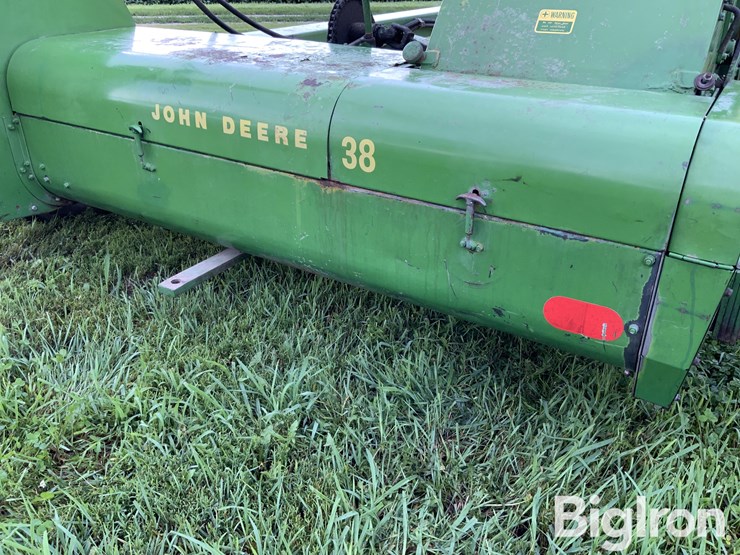 1977-john-deere-38-image-20