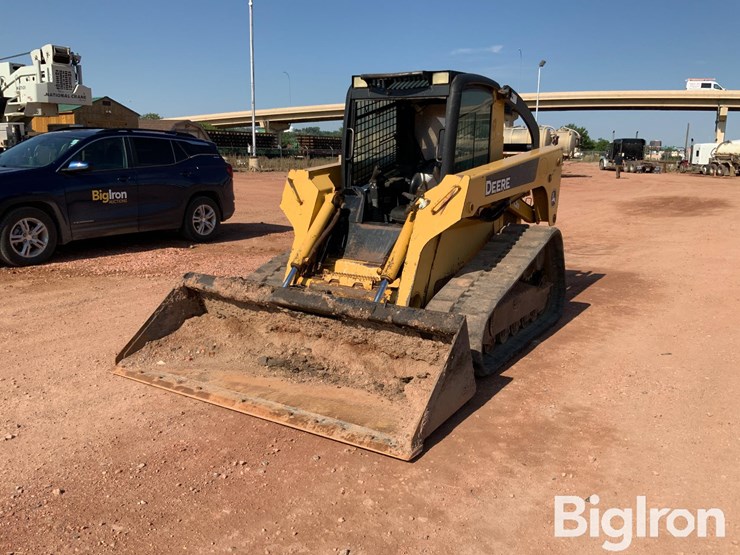 2009-john-deere-332-image-1