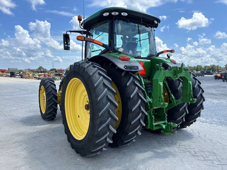 2018-john-deere-8400r-image-8